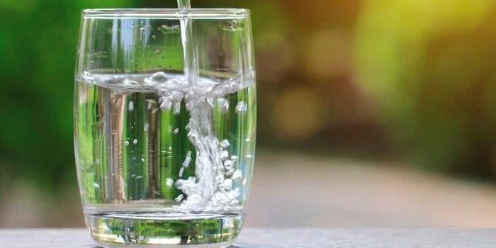 Razões Para Você Beber Água Purificada
